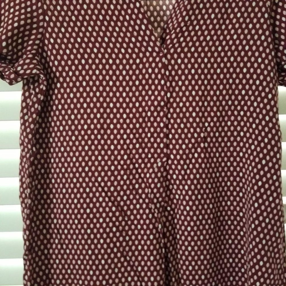 H&M / 2 / Red and White Dress - Picture 2 of 4